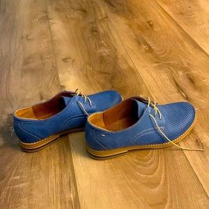 V Italia shoes size 38